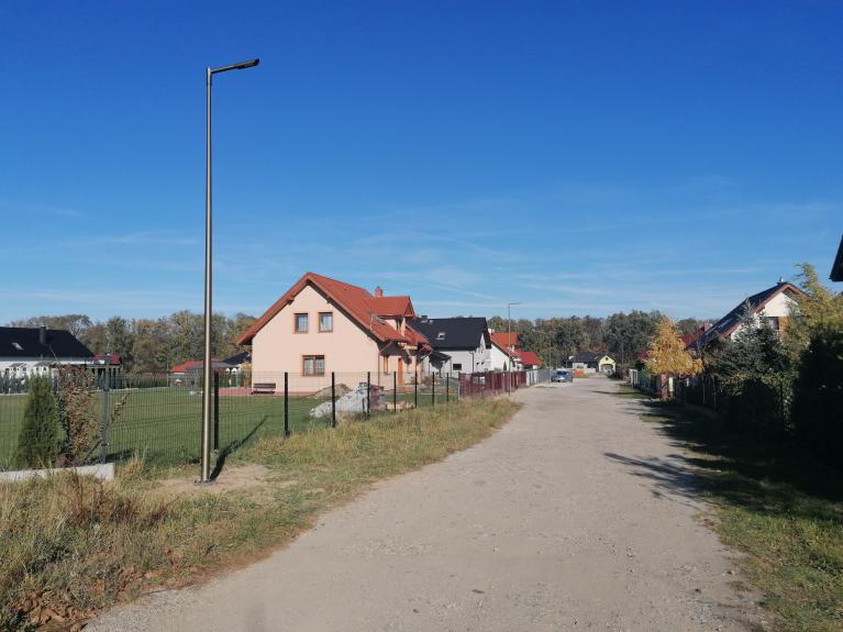 Nowe oświetlenie na osiedlu domków jednorodzinnych