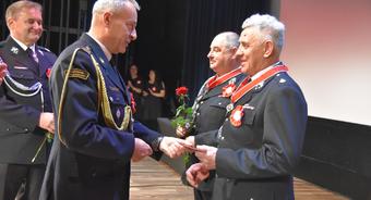 Józef Kogut odznaczony Złotym Znakiem Związku OSP RP