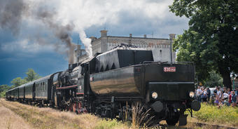 Zabytkowy ekspres w Jaworzynie Śląskiej
