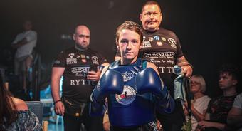 Antoni Pasikowski na lidze muaythai w Krakowie