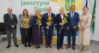 Dyrektorzy z podziękowaniami