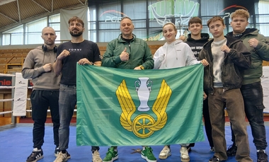 Grad medali dla bokserów z Leonidas Boxing