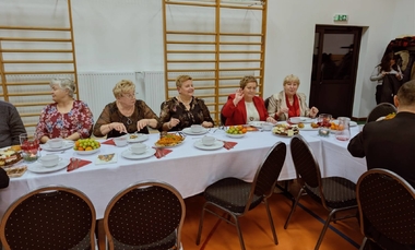 Zaprosili seniorów na coroczną wigilię