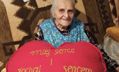 97-letnia Janina Szelewska z Milikowic ponownie gra razem z WOŚP