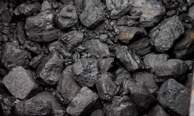Węgiel wciąż w sprzedaży. Zmieniła się cena